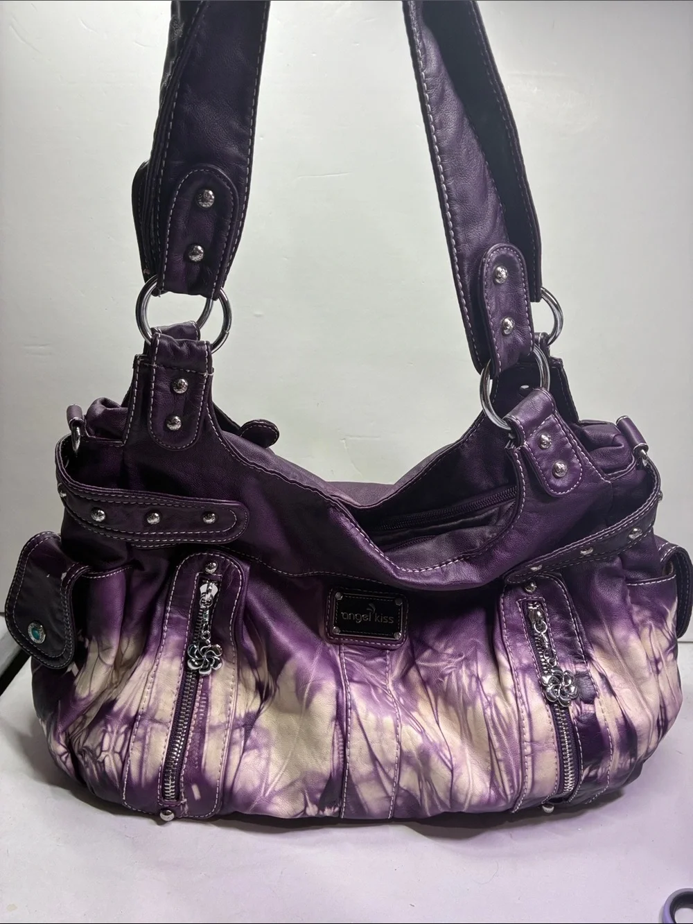 Angel Kiss 2 Top Zipper, Multi pocket Handbag Purse, Adjustable Straps - Picture 1 of 14